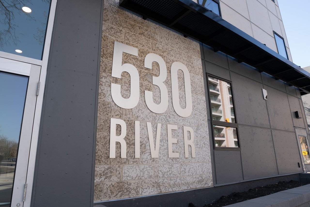 530 River Avenue - Photo 2 of 19