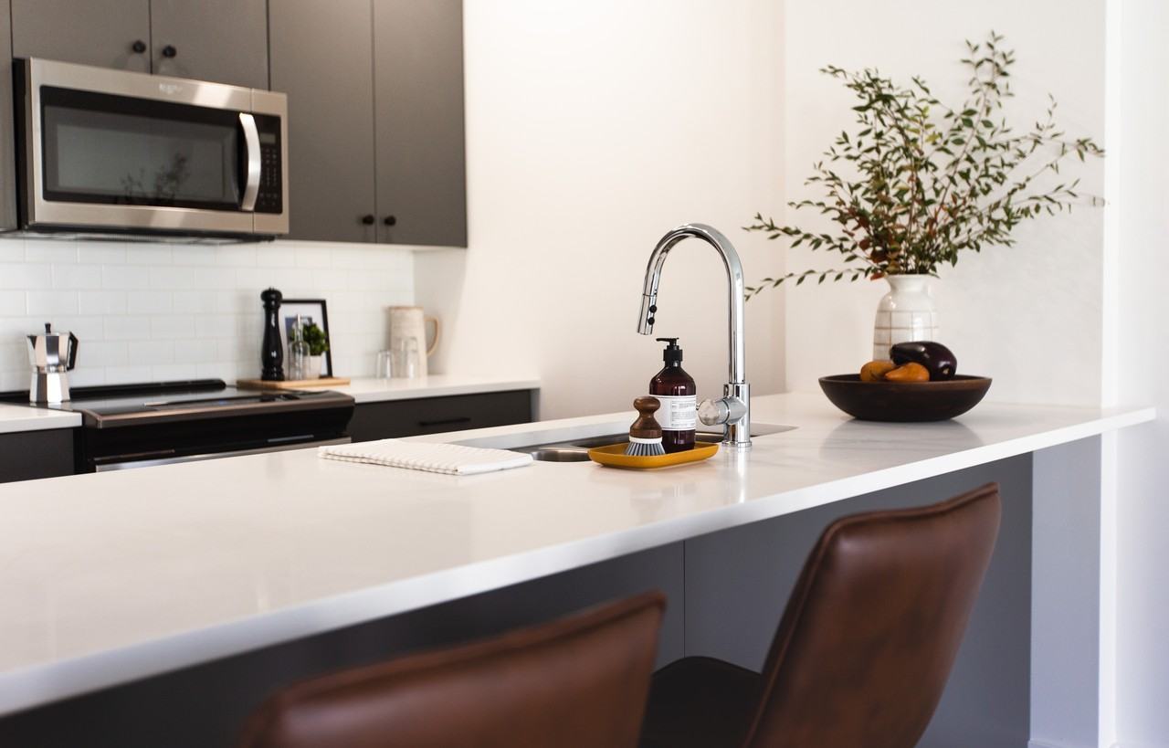 513 St Jean Baptiste Street - Photo 3 of 41