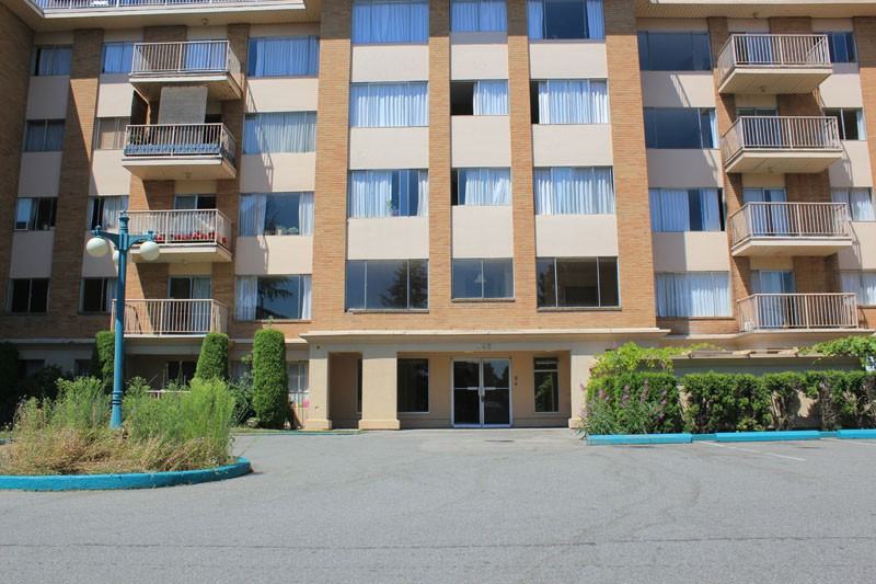 Massey Place Apartments 855 Mcbride Blvd, New Westminster, BC V3L 2C4