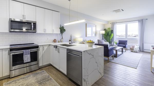 Shorefront - Photo 2 of 8