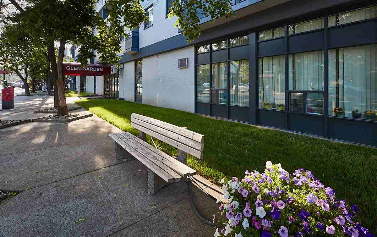 Glen Gardens - Photo 2 of 15