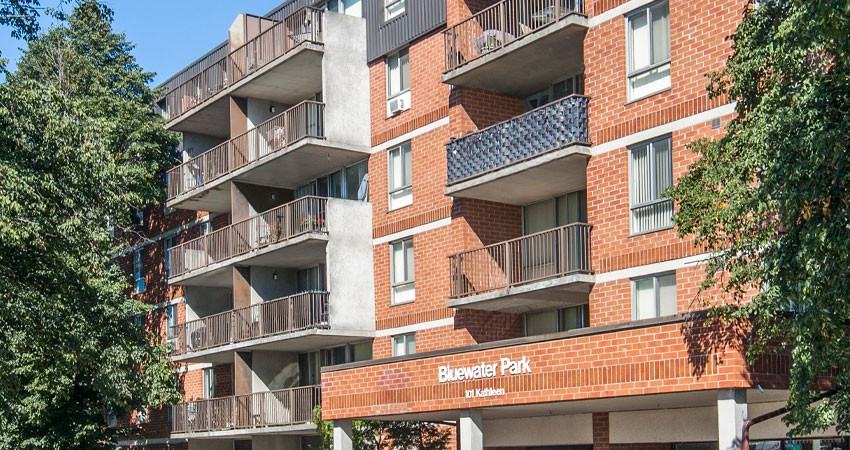 Bluewater Park 101 Kathleen St Whitby On L1n 6p8 Apartment For Rent Padmapper