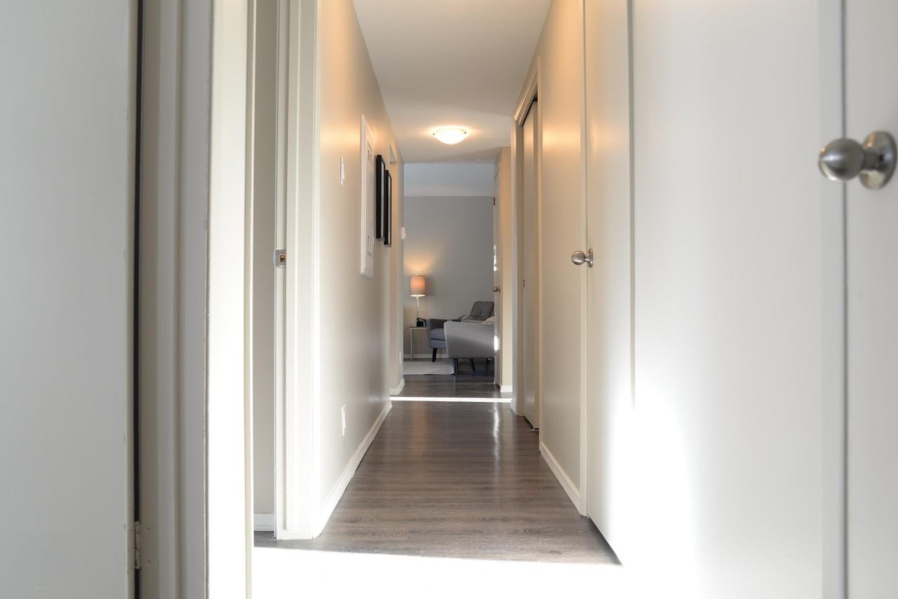 291 St. Anne's Rd. - Photo 2 of 3