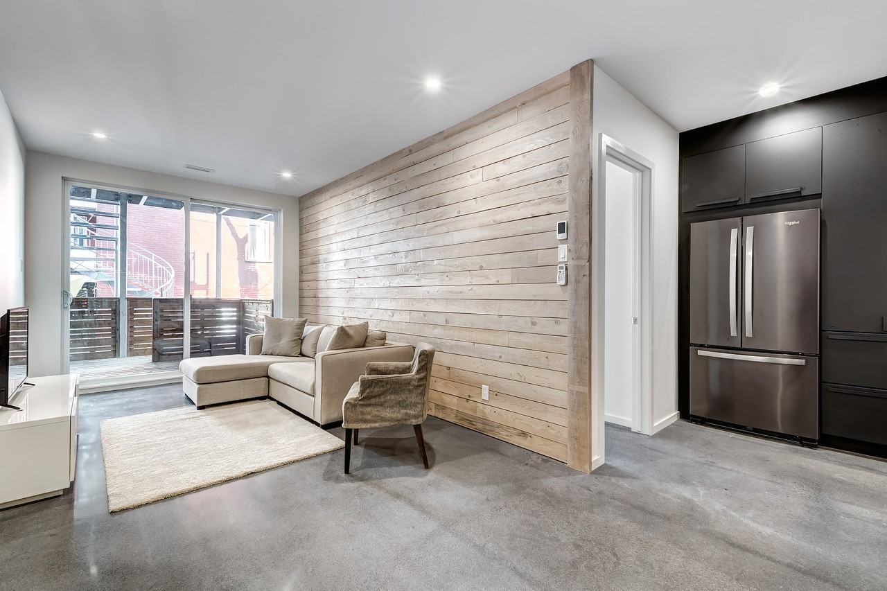 Notre-Dame Apartments - Photo 3 of 20