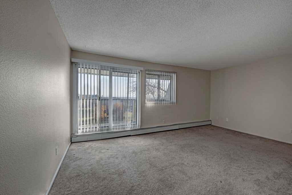 Cedar Gardens - Photo 3 of 27