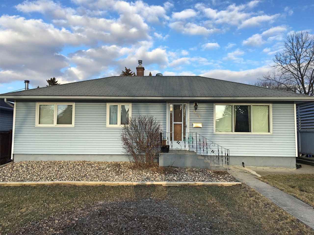 1013 Aberdeen St Apartments in Rosemont Mount Royal, Regina, SK S4T