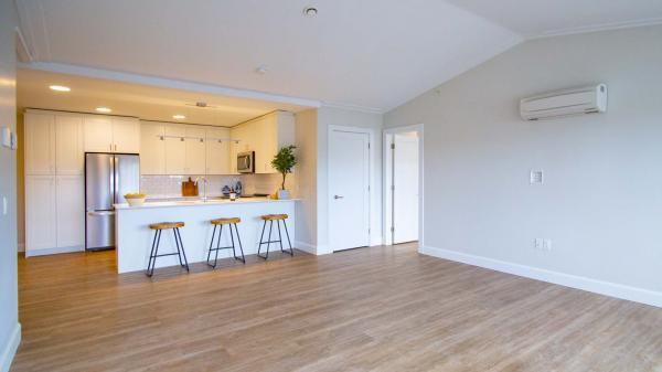 10 Harley Street - Photo 3 of 10