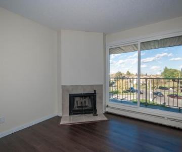 Sunset Villa - Photo 3 of 7