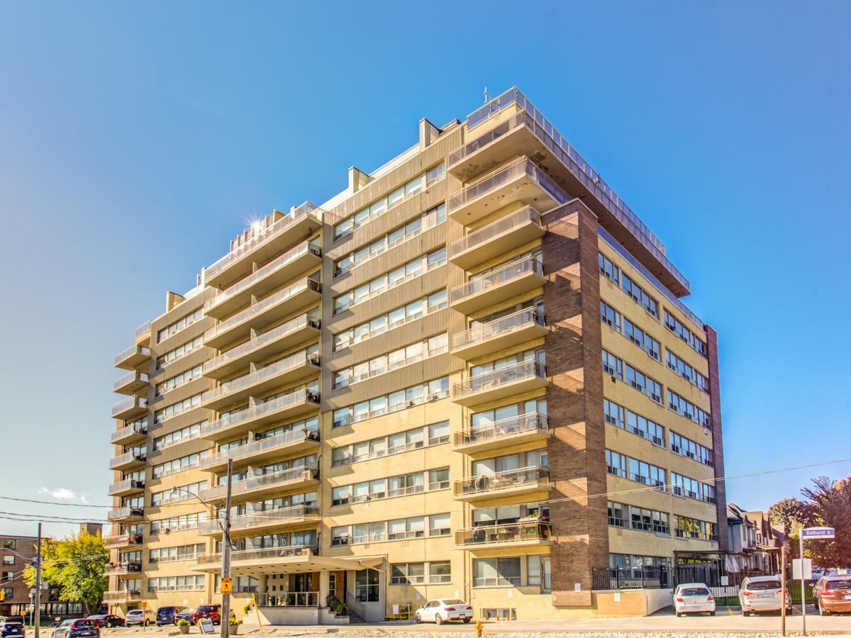 2500 Bathurst Street - Photo 2 of 38