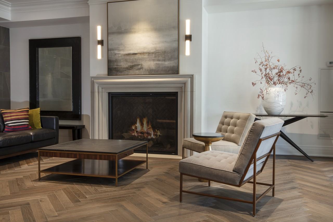 Kingsway Village Square Apartments 571 Prince Edward Dr N, Toronto