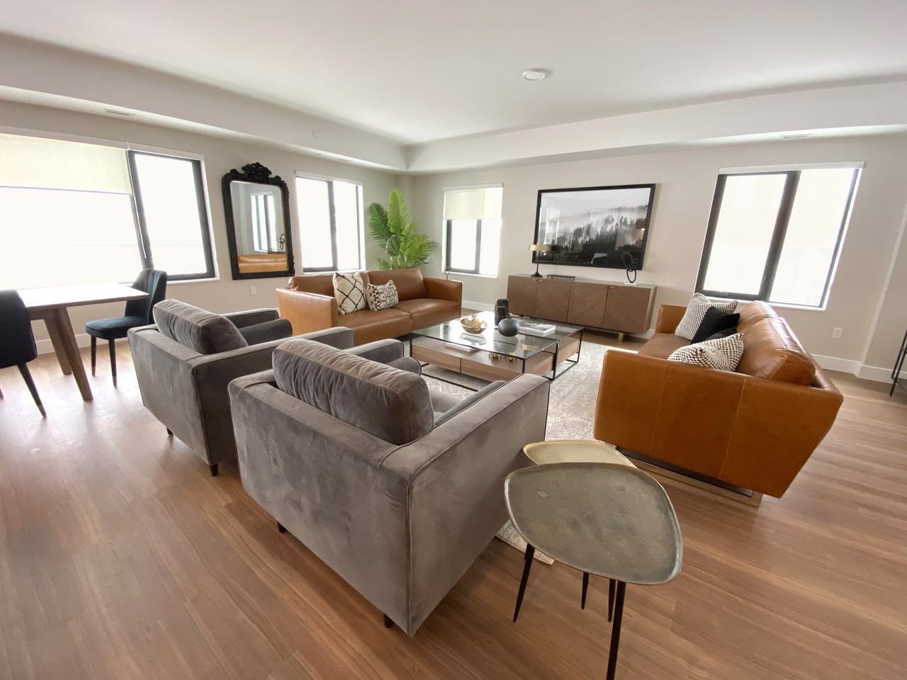 Helio - Photo 3 of 34