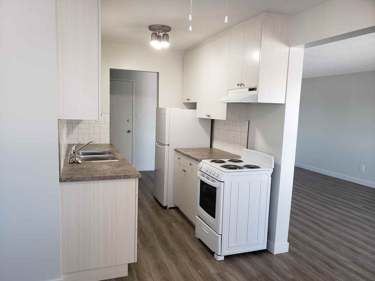 Barton Place Apartments 10603 40 Ave Nw, Edmonton, AB T6J 2M3 Zumper