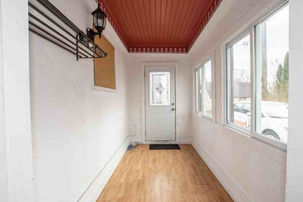 6 Lundy's Lane - Photo 3 of 20