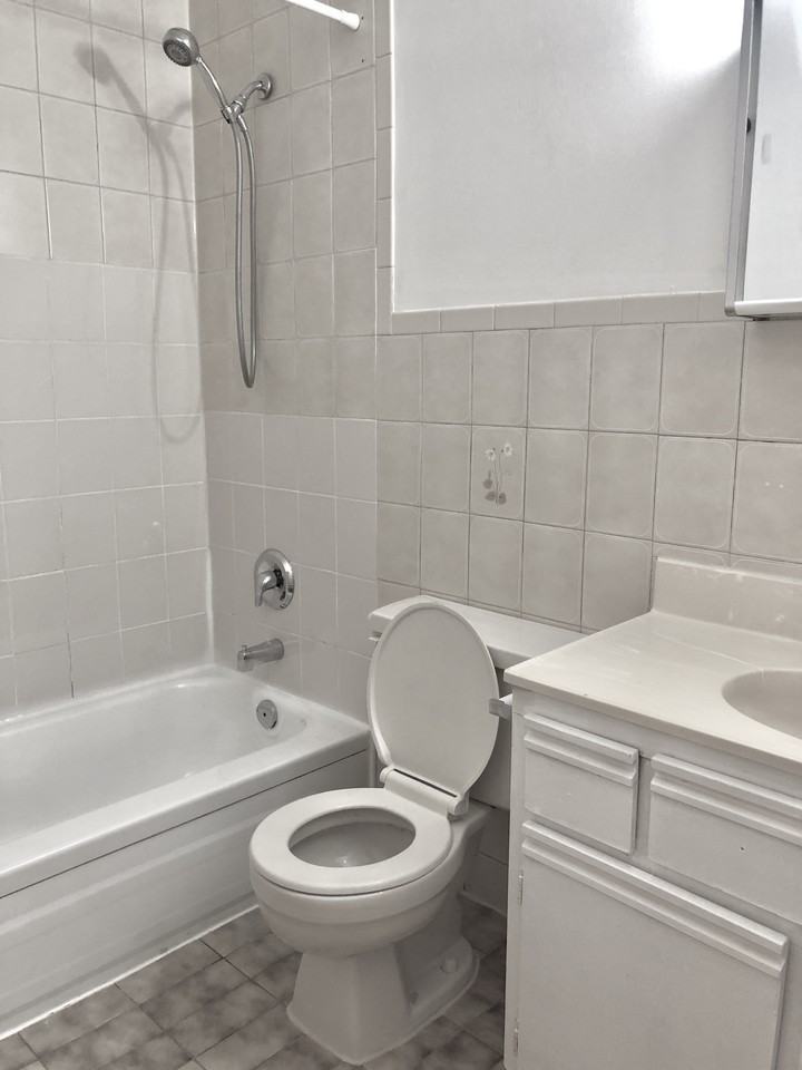 89 Queen Street East - Photo 2 of 16