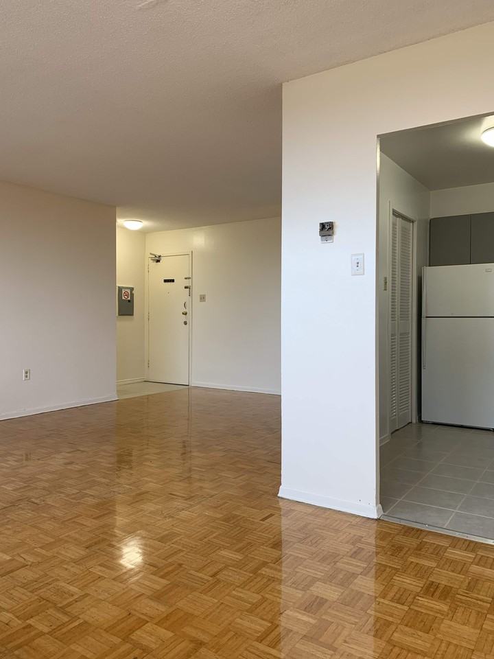 1795 Jane Street - Photo 3 of 11