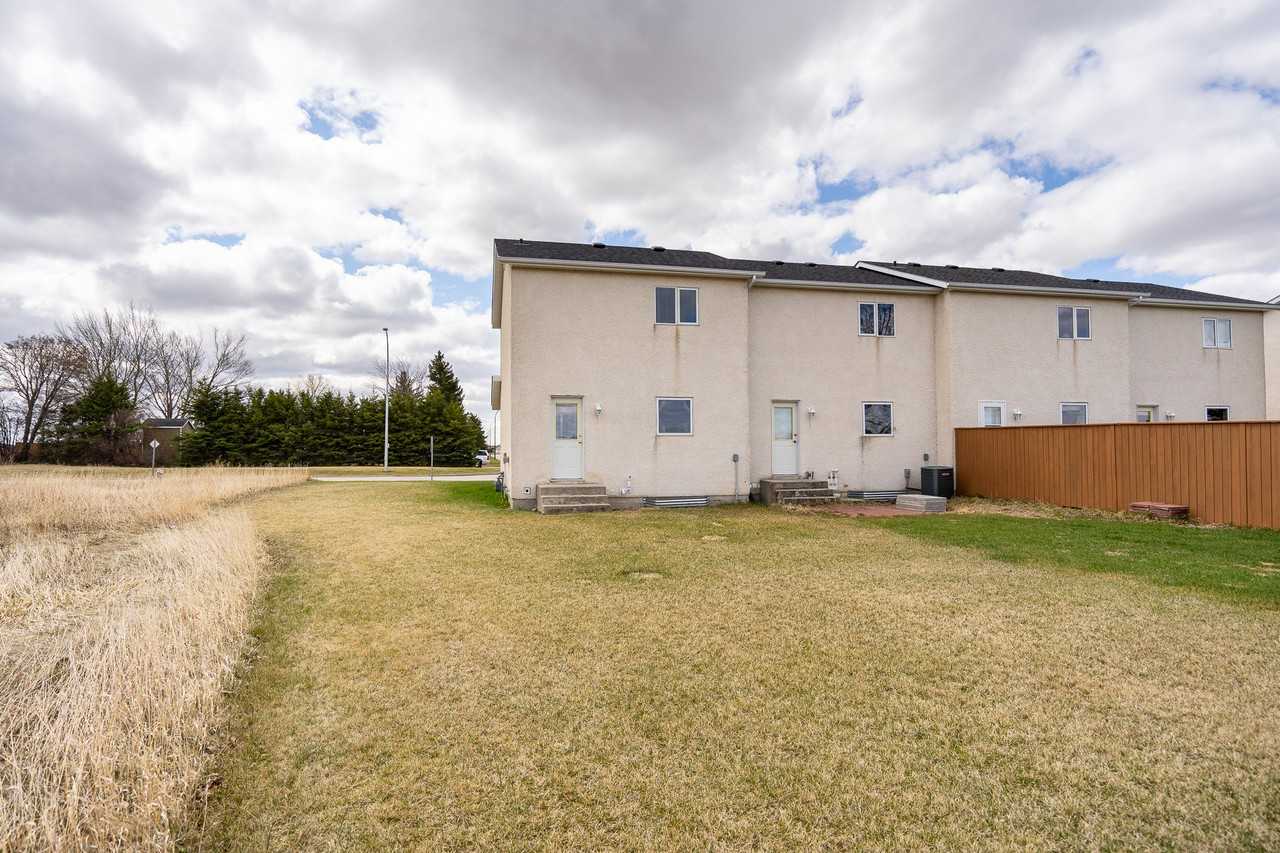 67 Chrysler Gate - Photo 2 of 3