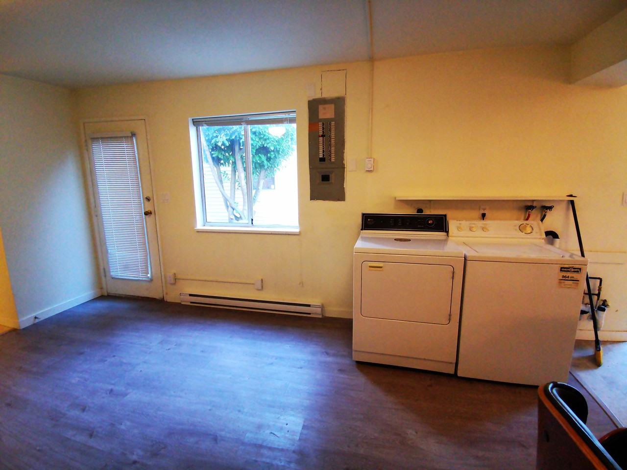 5523 Main Street, Vancouver, BC - Photo 3 of 10