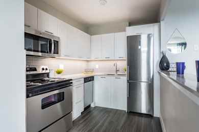 Apartments For Rent In Applewood Mississauga On 26 Rentals Available Zumper