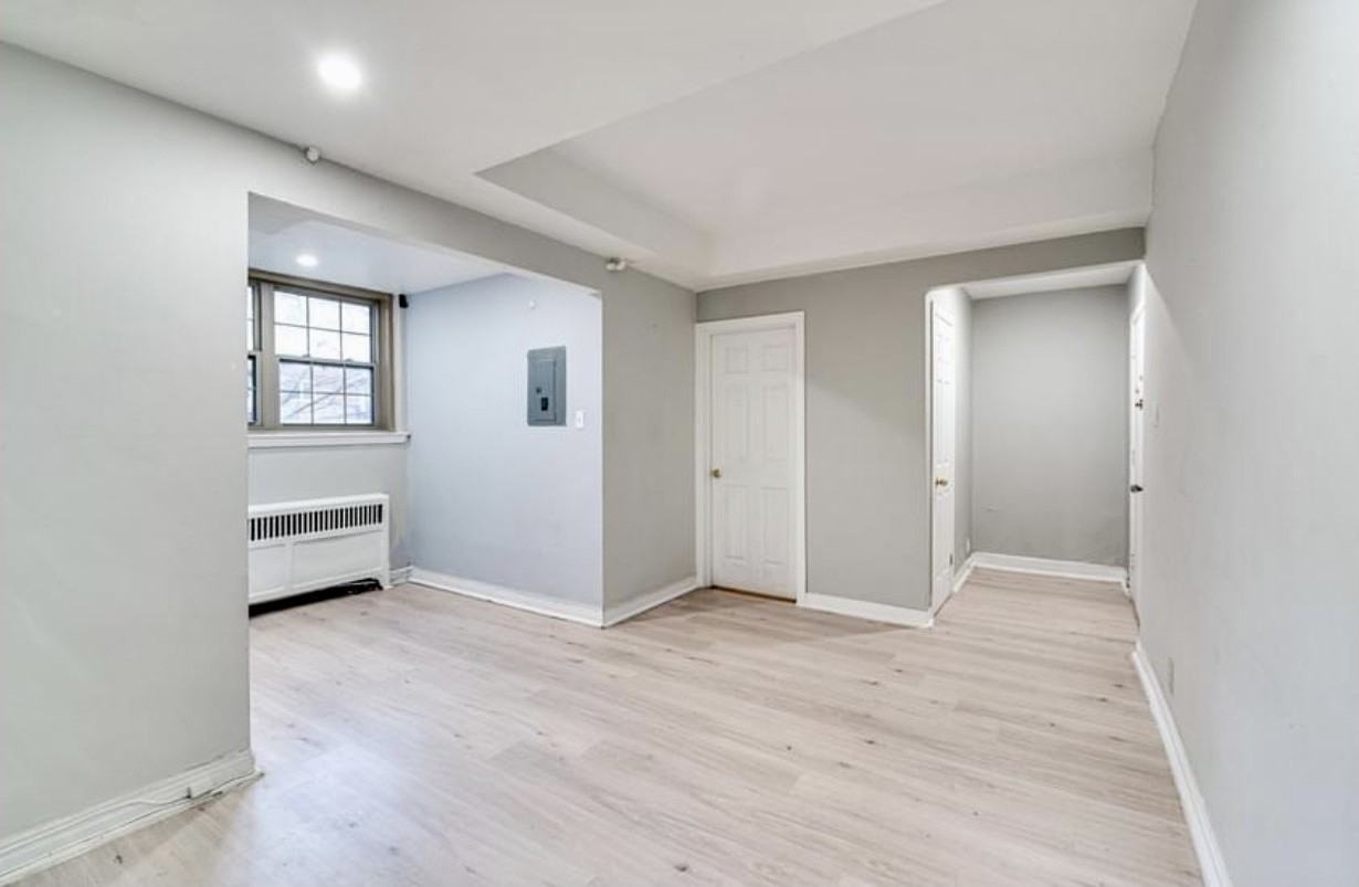 3300 Avenue Ridgewood Apartments 3300 Av Ridgewood, Montréal, QC H3V