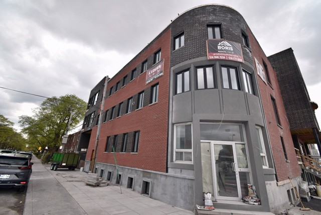 6900 COTE DES NEIGES - Photo 3 of 20