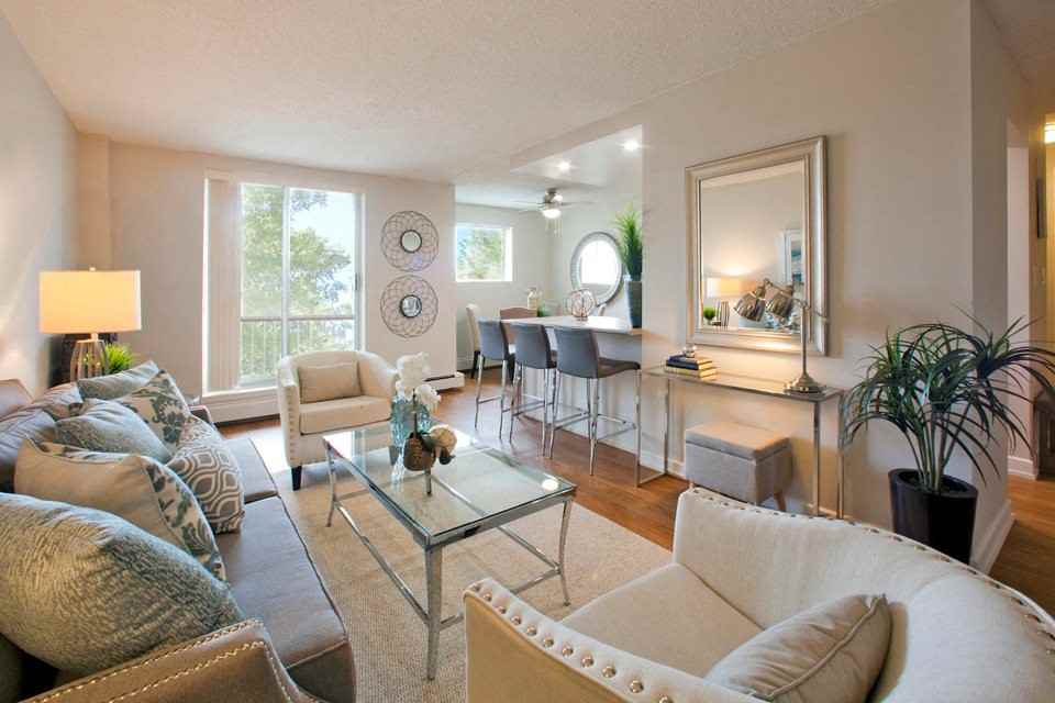 Lyndon Place - Photo 2 of 13