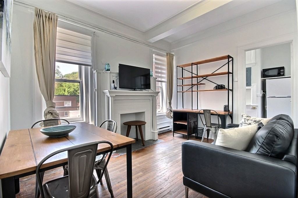 3660 Rue Lorne Crescent - Photo 2 of 50