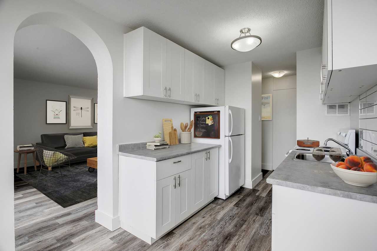garden-towers-apartments-for-rent-rentals-909-7-ave-sw-calgary-ab