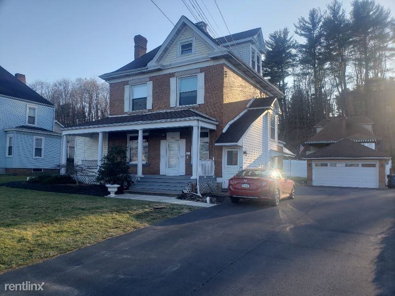 133 133 McGovern Boulevard 1 - Photo 2 of 38