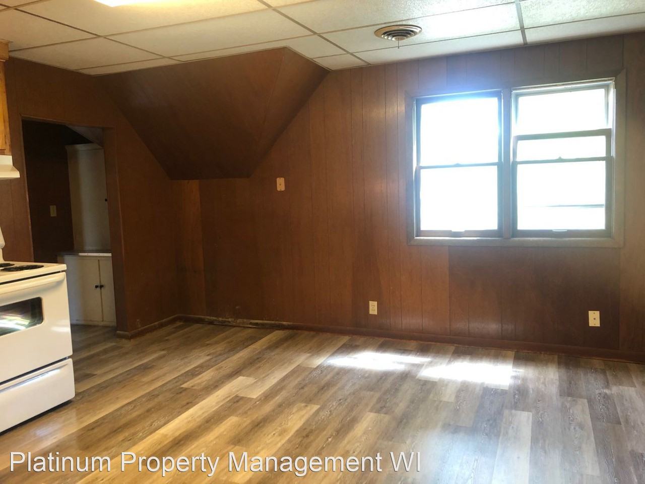 501 W 3rd St - Photo 3 of 7