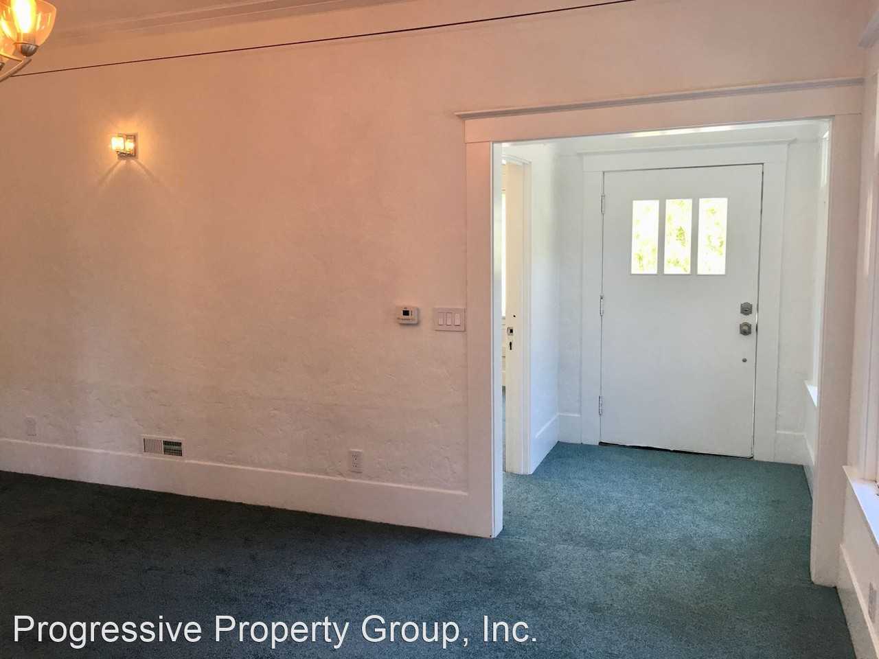 21 Urbano Dr - Photo 3 of 22