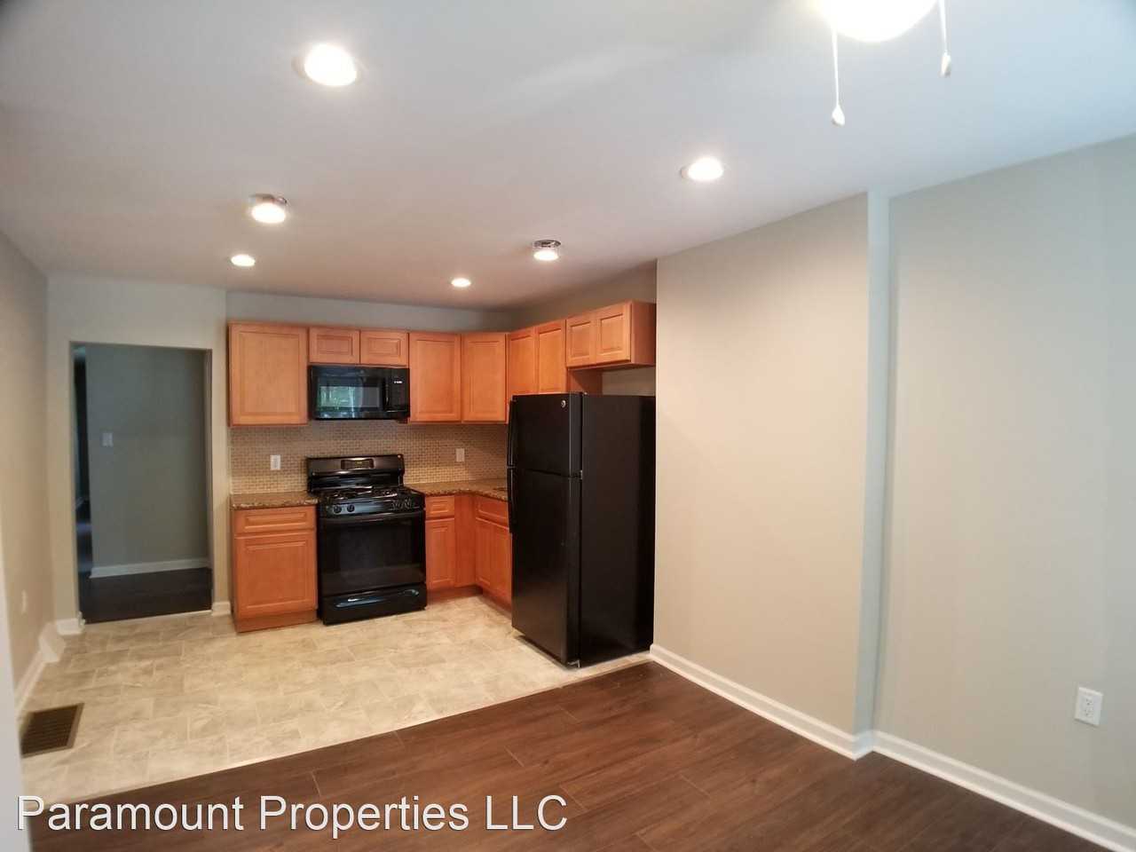 5529 West Jefferson St - Photo 2 of 11