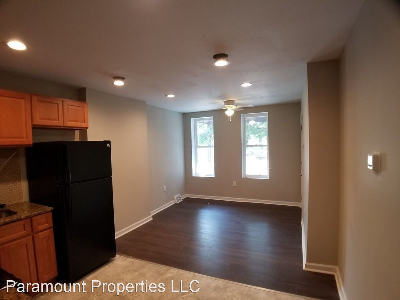 5529 West Jefferson St - Photo 3 of 11