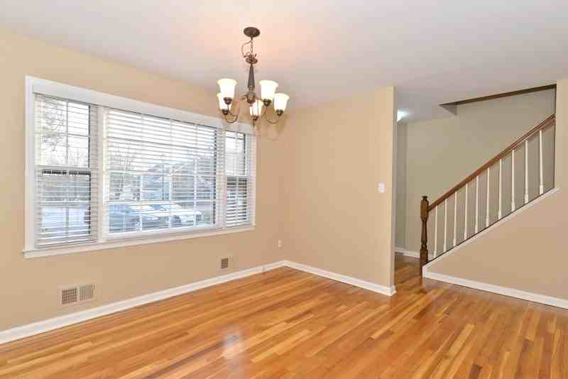 24 Pembroke Dr - Photo 3 of 24