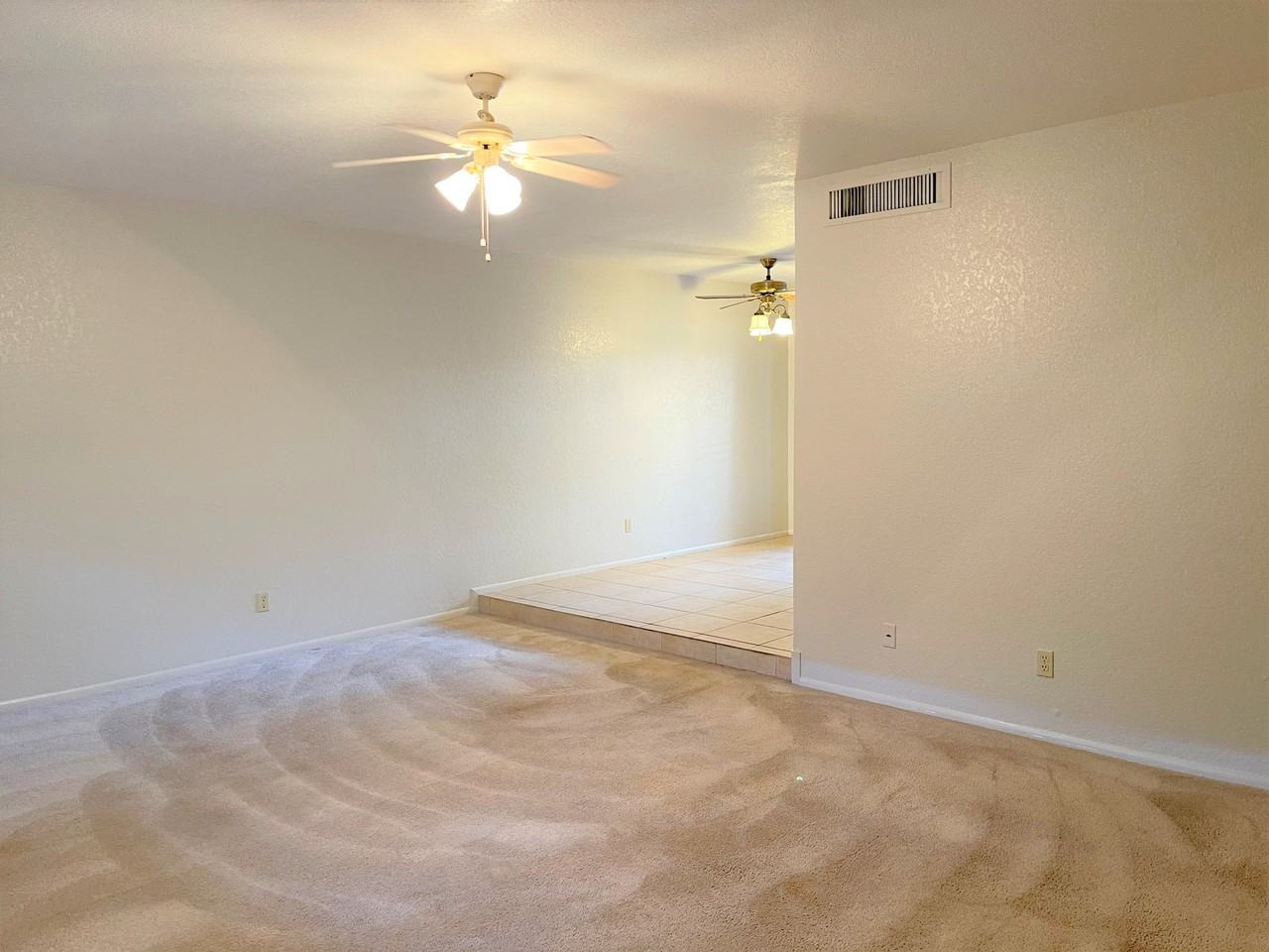 934 N Cherry - Photo 2 of 14