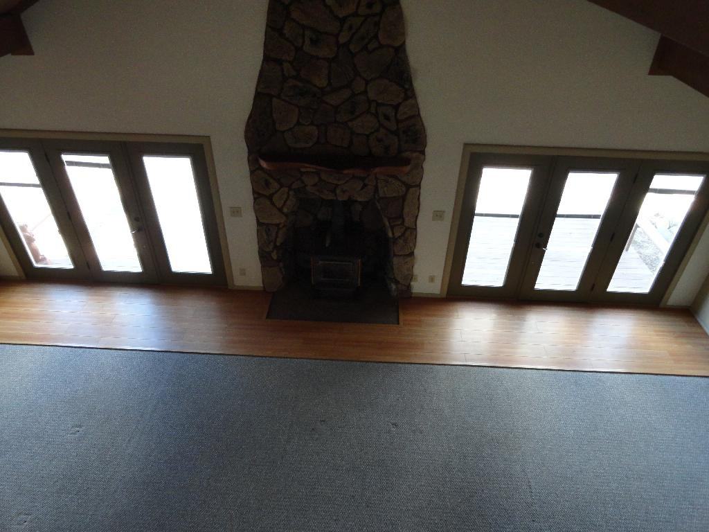 1325 Burr Ln - Photo 2 of 12