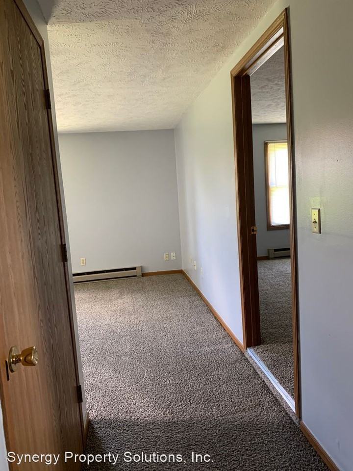 Mack Ave 76 - 78 Shelby Ohio 44875 Richland - Photo 3 of 15