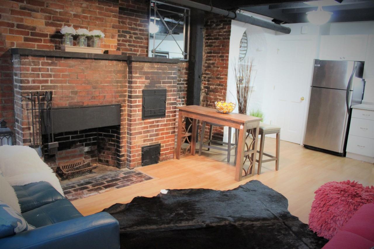 Champney Pl. - Photo 2 of 9