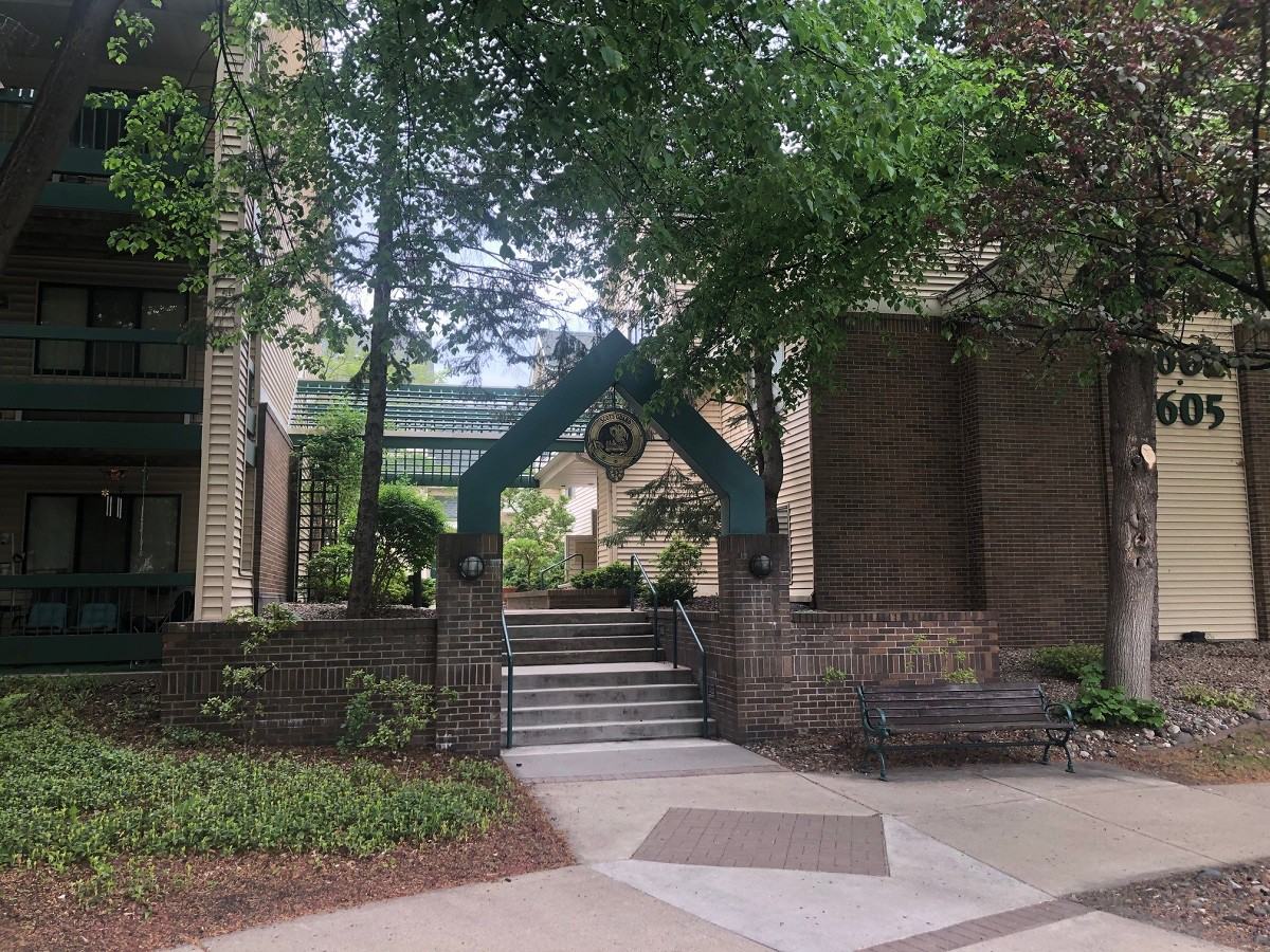 7605 Edinborough Way #6313