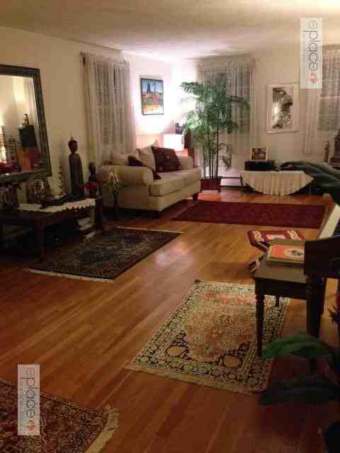 4 Raymond Pl - Photo 2 of 5