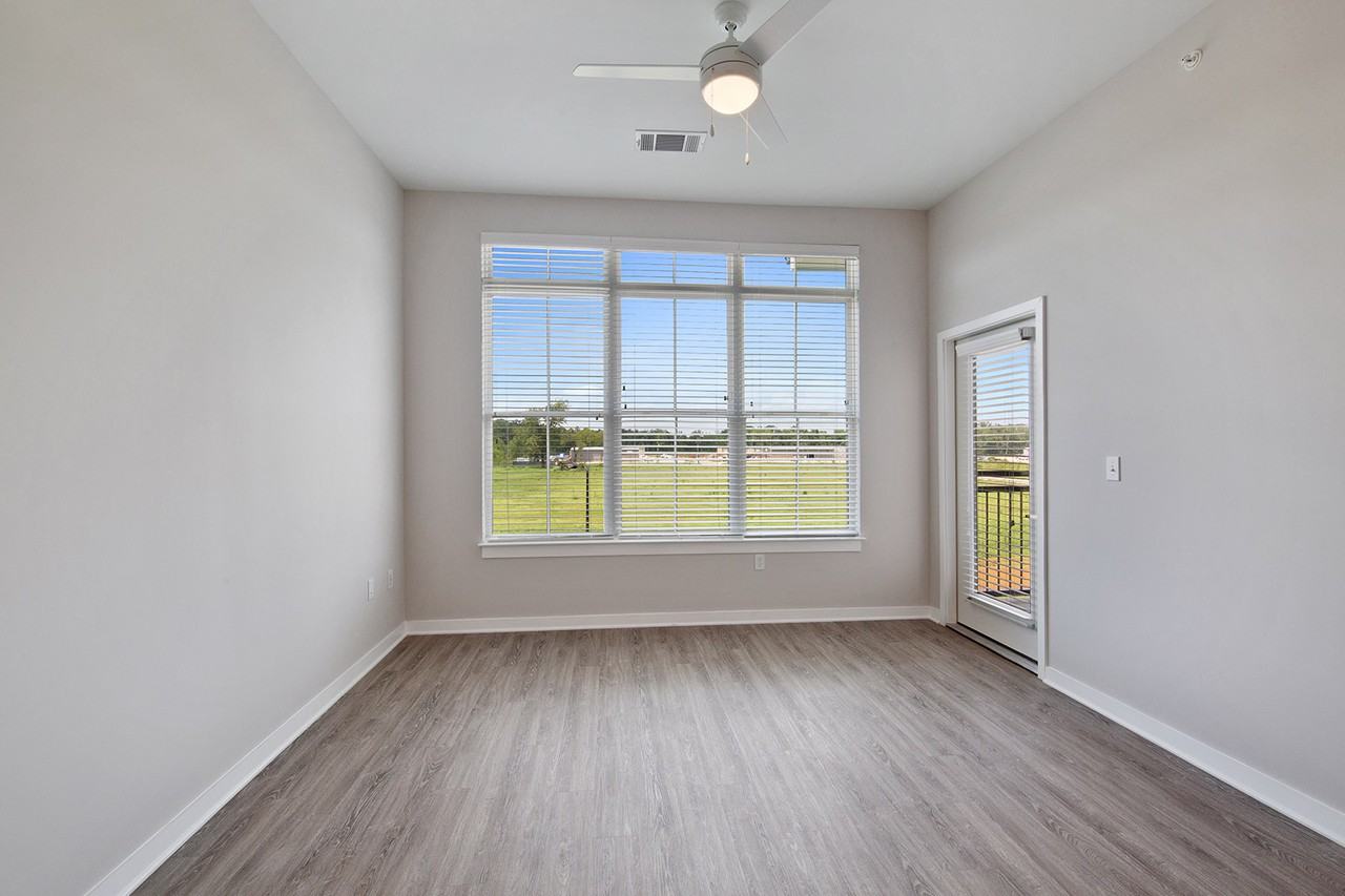 Sawgrass Point - Photo 7 of 41