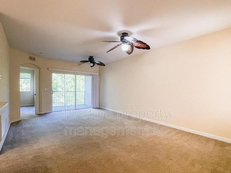 429 429 Newmont Circle - 201 - Photo 3 of 11