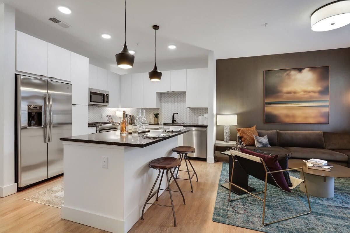 Boulevard NE & North Avenue NE #521 - Photo 2 of 27