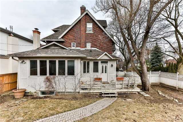 62 Elderwood Dr - Photo 2 of 16