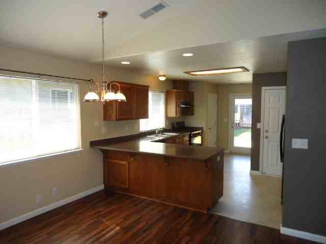 577 Eaton Rd #1 - Photo 4 of 12