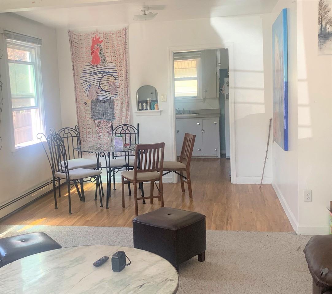 629 S Whitcomb St #1 - Photo 4 of 15