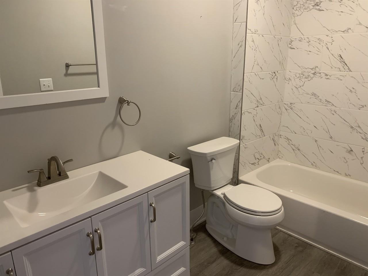 1555 English Ave #1 - Photo 3 of 10