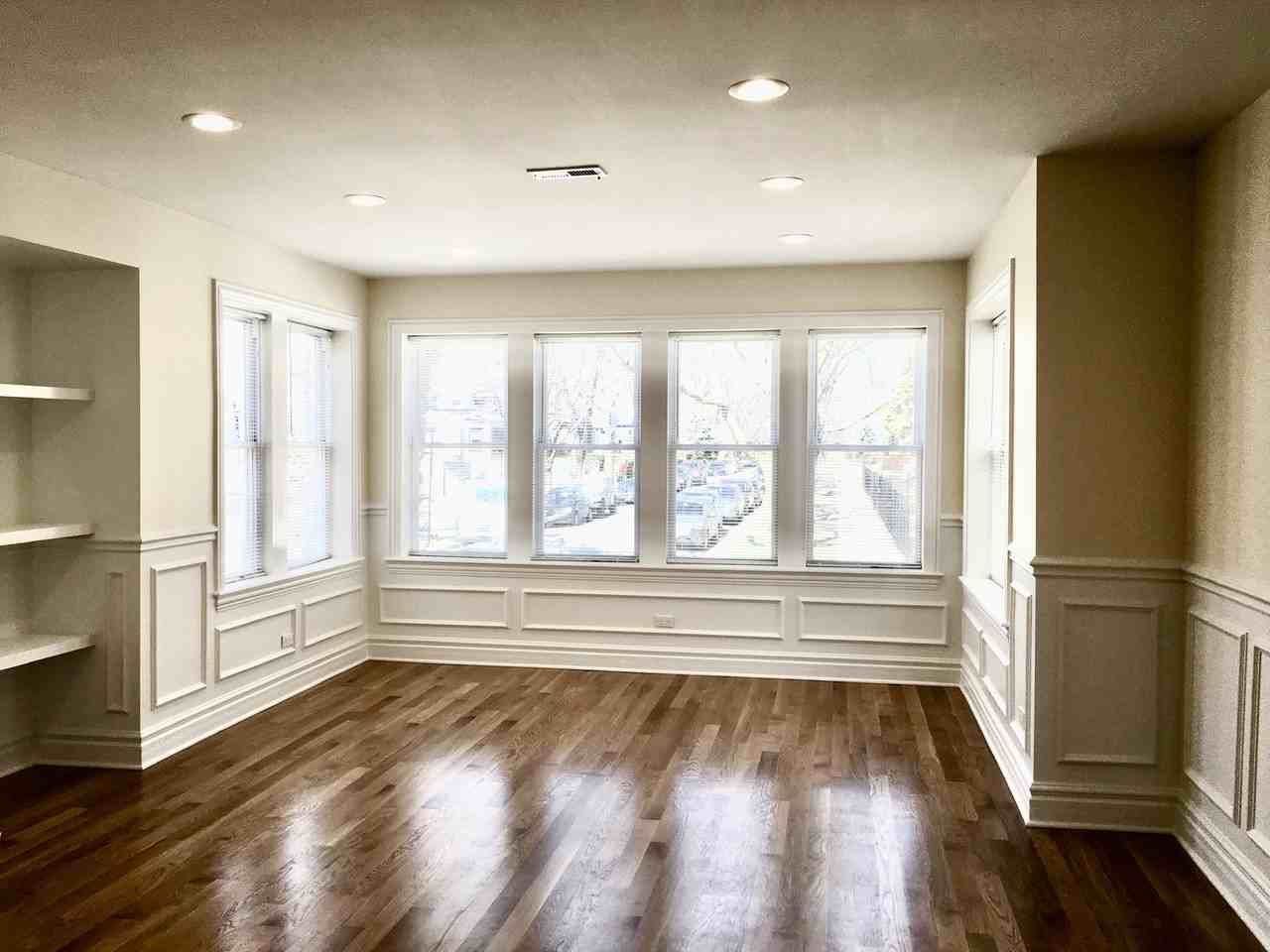 3659 West Belle Plaine AvenueUnit 1 #1 - Photo 6 of 14
