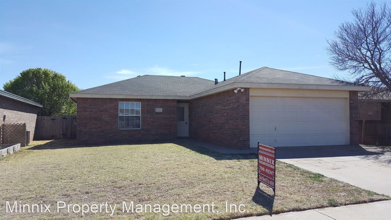 2713 109th St - Photo 2 of 25