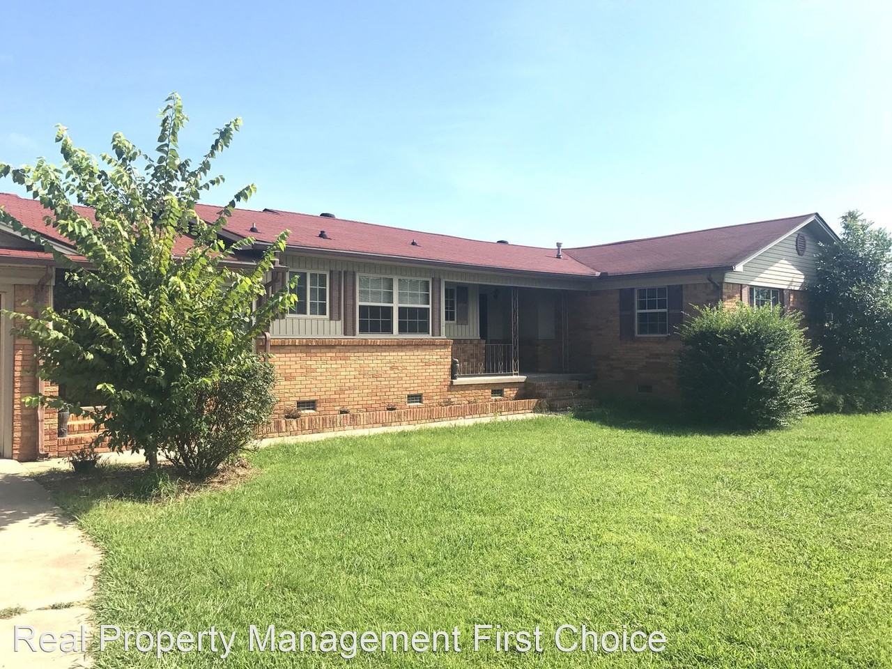 19117 Highway 71 N - Photo 2 of 16