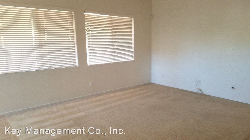 14796 W Roanoke Ave - Photo 3 of 15